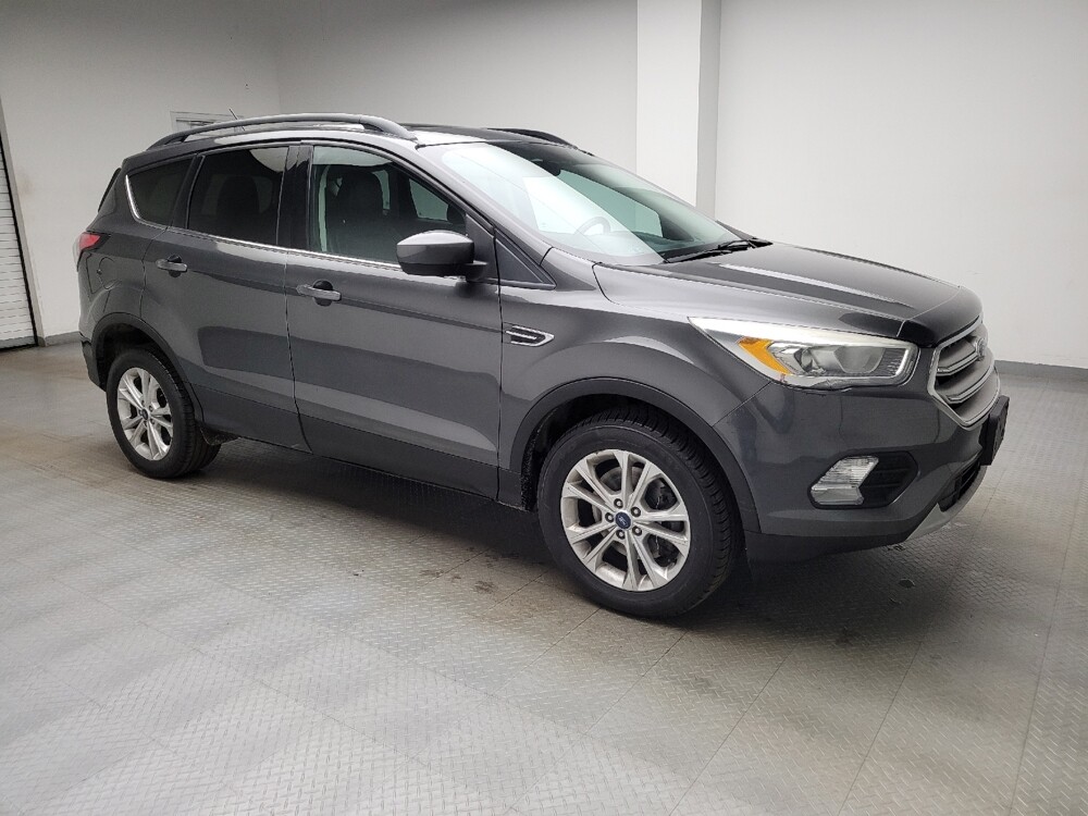 2018 Ford Escape in Taylor, MI 48180 - 18132477 11