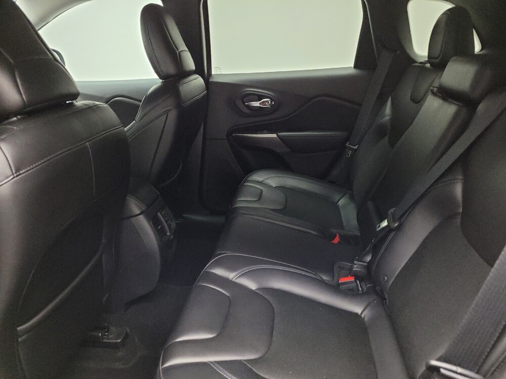 2019 Jeep Cherokee in Taylor, MI 48180 - 18132479 18