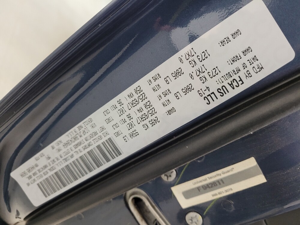 2019 Jeep Cherokee in Taylor, MI 48180 - 18132479 33