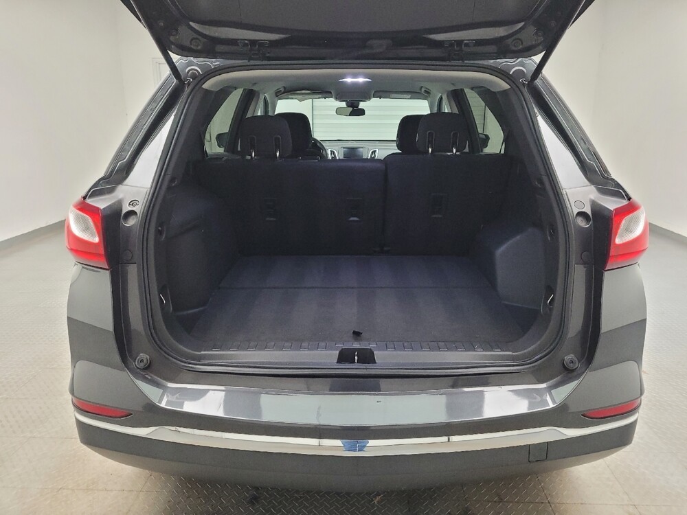 2020 Chevrolet Equinox in Grand Rapids, MI 49508 - 18132480 29