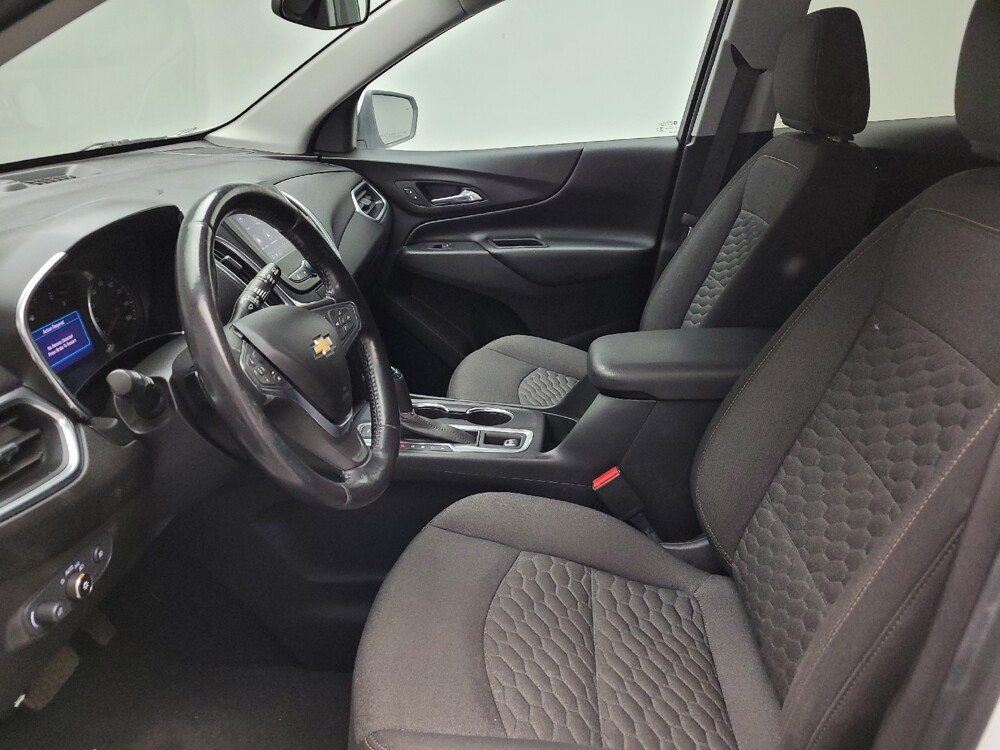 2020 Chevrolet Equinox in Grand Rapids, MI 49508 - 18132481 17