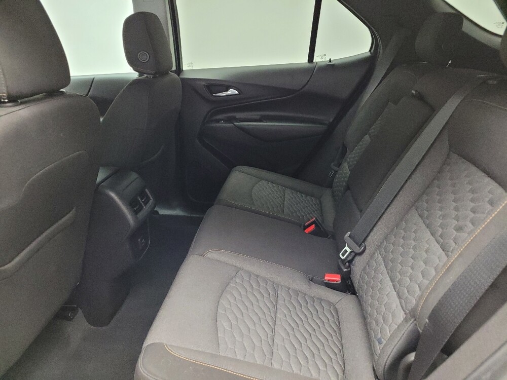 2020 Chevrolet Equinox in Grand Rapids, MI 49508 - 18132481 18