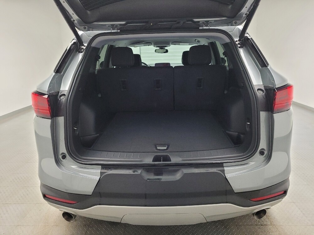 2024 Chevrolet Blazer in Grand Rapids, MI 49508 - 18132482 29