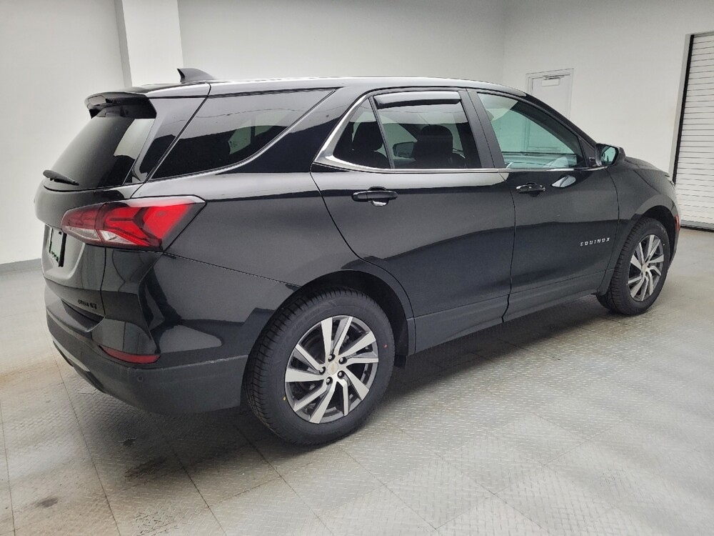 2023 Chevrolet Equinox in Taylor, MI 48180 - 18132483 10