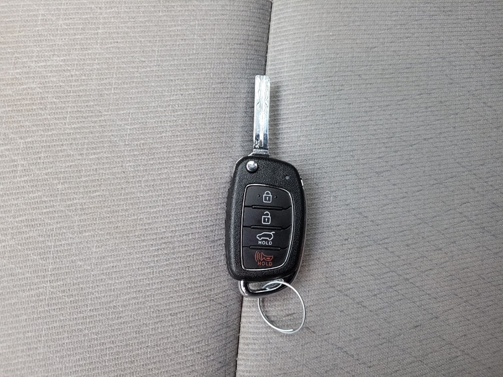 2016 Hyundai Tucson in Grand Rapids, MI 49508 - 18132484 32