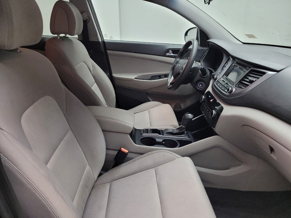 2016 Hyundai Tucson in Grand Rapids, MI 49508 - 18132484 21