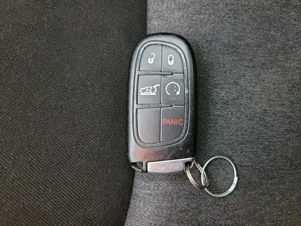 2014 Jeep Cherokee in Grand Rapids, MI 49508 - 18132487 32