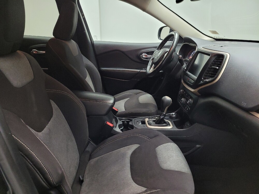 2014 Jeep Cherokee in Grand Rapids, MI 49508 - 18132487 21