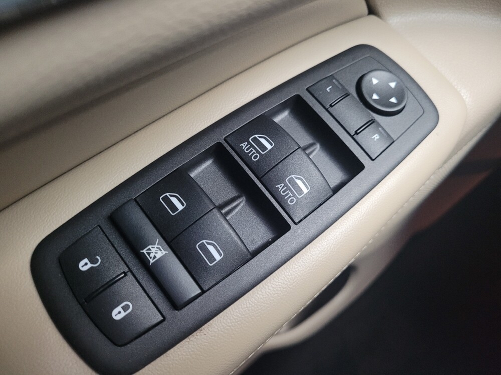 2017 Jeep Grand Cherokee in Eastpointe, MI 48021 - 18132490 27