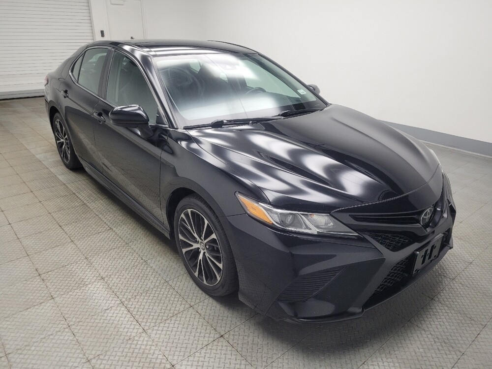 2019 Toyota Camry in Indianapolis, IN 46219 - 18132491 13