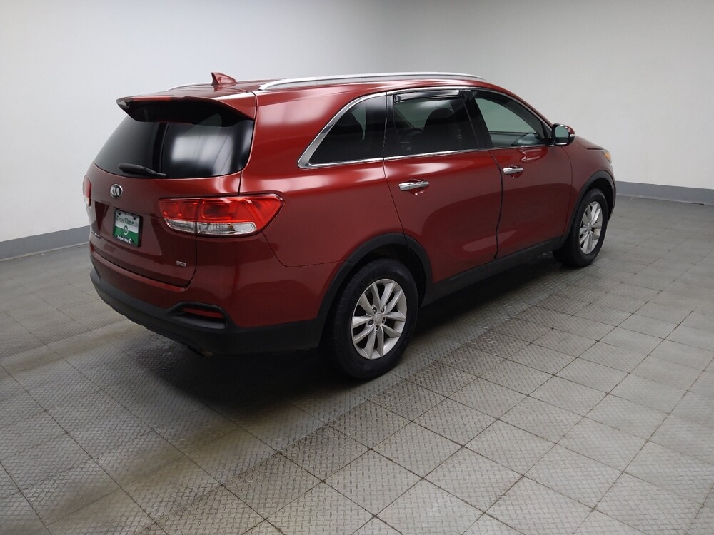 2018 Kia Sorento in Highland, IN 46322 - 18132492 10