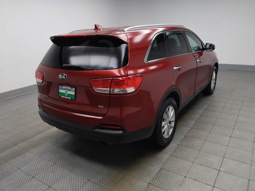 2018 Kia Sorento in Highland, IN 46322 - 18132492 9