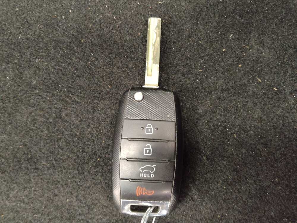 2018 Kia Sorento in Highland, IN 46322 - 18132492 32