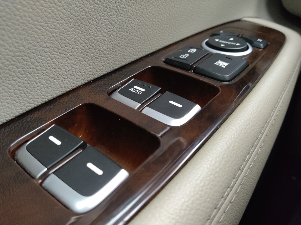 2018 Kia Sorento in Highland, IN 46322 - 18132492 27