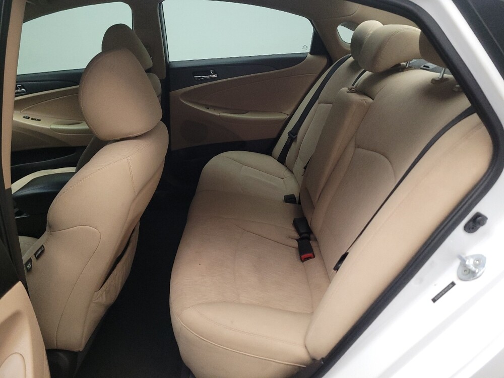 2014 Hyundai Sonata in El Cajon, CA 92020 - 18132495 18