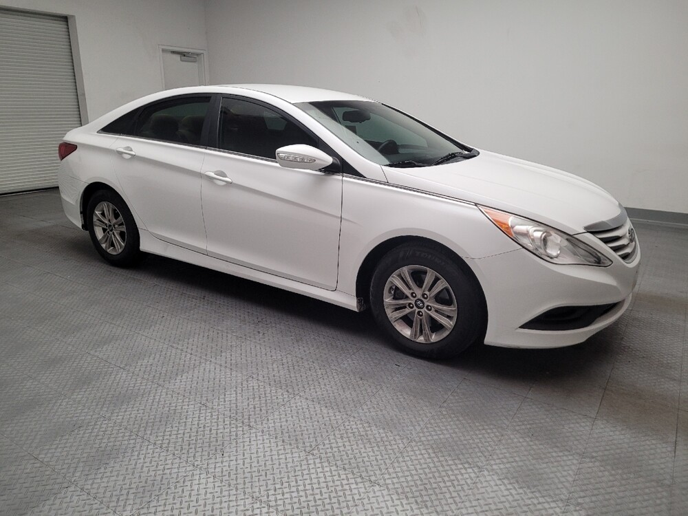 2014 Hyundai Sonata in El Cajon, CA 92020 - 18132495 11
