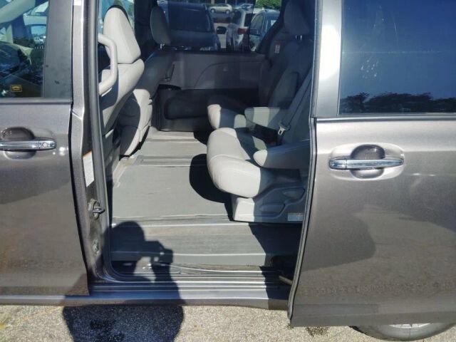 2018 Toyota Sienna in Greenville, SC 29607 - 18132497 23