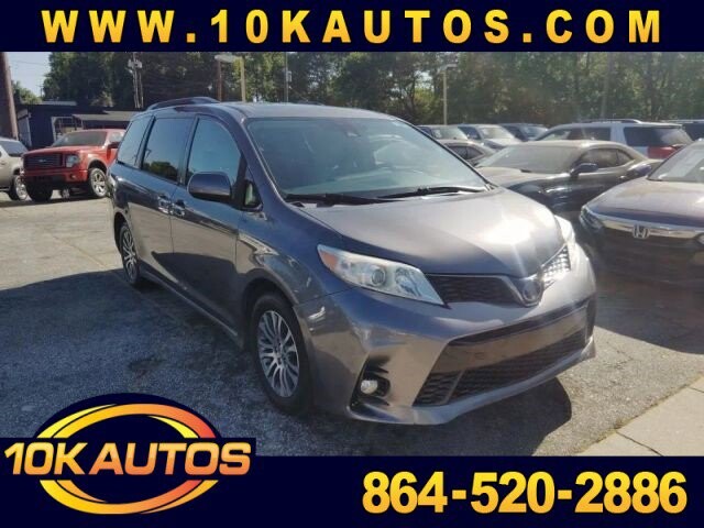 2018 Toyota Sienna in Greenville, SC 29607 - 18132497