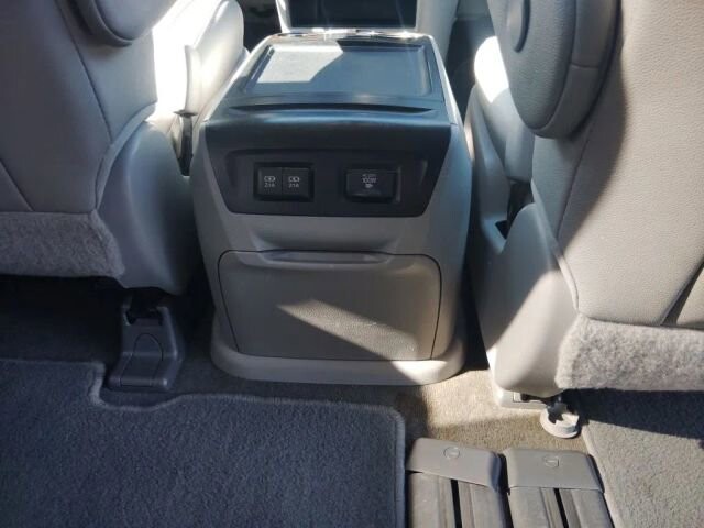 2018 Toyota Sienna in Greenville, SC 29607 - 18132497 19