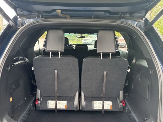 2017 Ford Explorer in Marysville, OH 43040 - 18132517 11