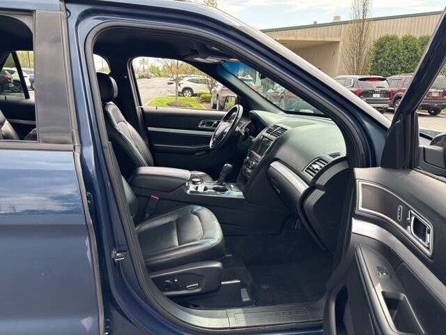 2017 Ford Explorer in Marysville, OH 43040 - 18132517 41