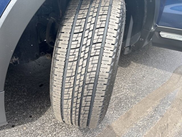 2017 Ford Explorer in Marysville, OH 43040 - 18132517 14