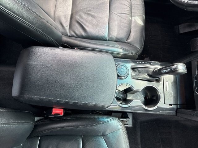 2017 Ford Explorer in Marysville, OH 43040 - 18132517 43