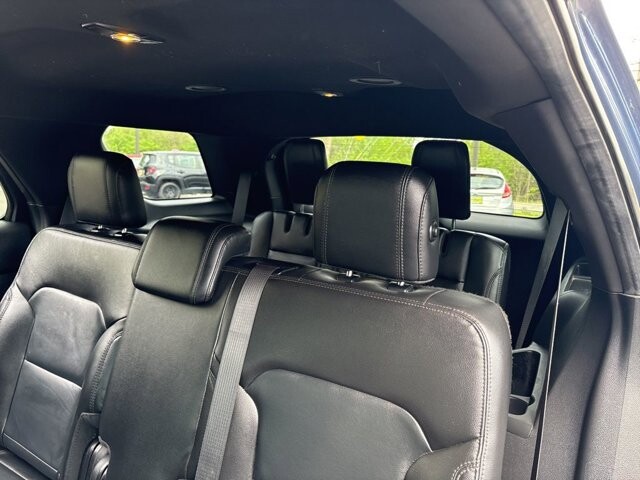 2017 Ford Explorer in Marysville, OH 43040 - 18132517 34