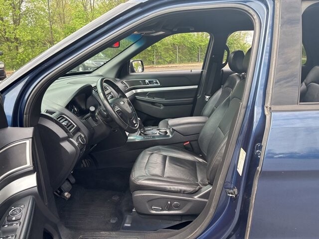 2017 Ford Explorer in Marysville, OH 43040 - 18132517 17