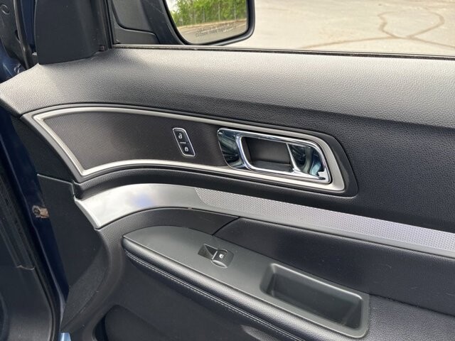 2017 Ford Explorer in Marysville, OH 43040 - 18132517 40