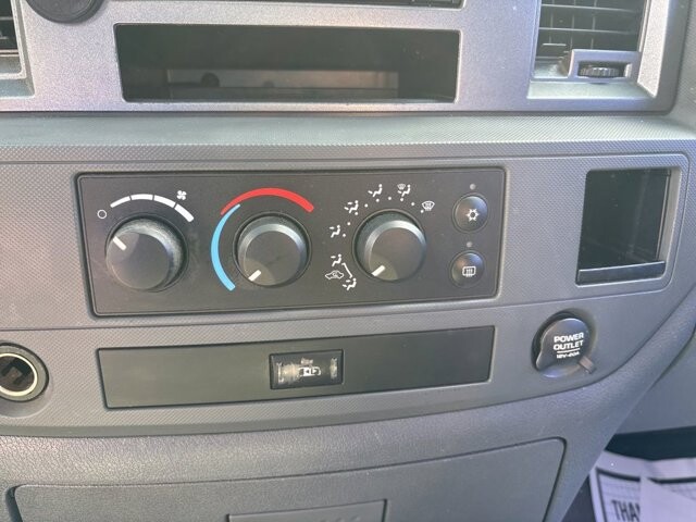 2006 Dodge Ram 1500 Truck in Marysville, OH 43040 - 18132518 22