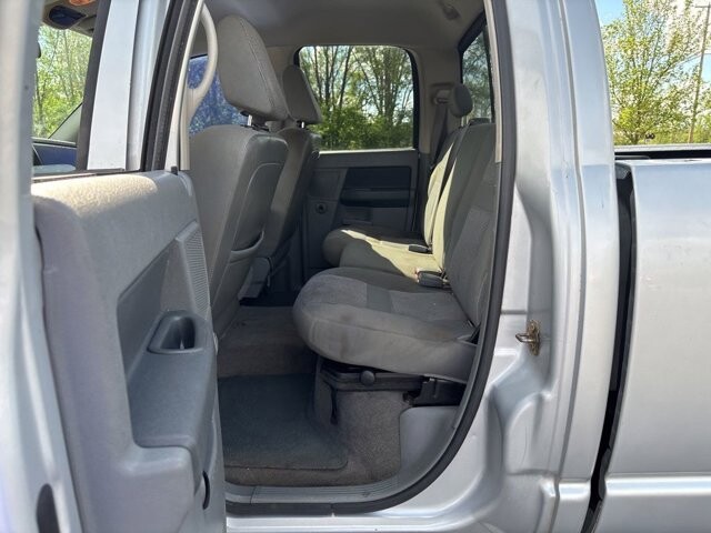 2006 Dodge Ram 1500 Truck in Marysville, OH 43040 - 18132518 27