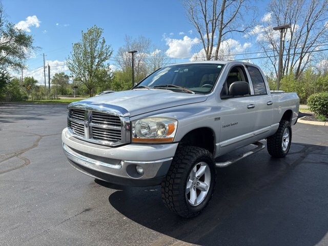 2006 Dodge Ram 1500 Truck in Marysville, OH 43040 - 18132518 3