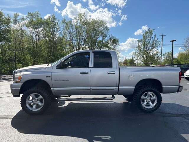 2006 Dodge Ram 1500 Truck in Marysville, OH 43040 - 18132518 4