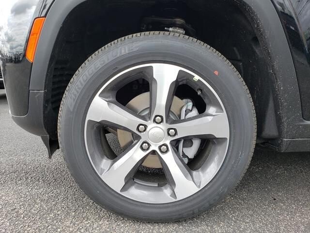 2026 Jeep Grand Cherokee in Bedford, OH 44146 - 18132522 12