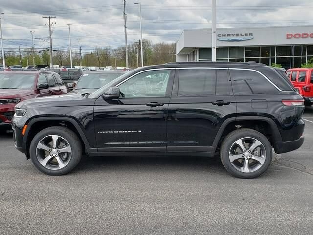 2026 Jeep Grand Cherokee in Bedford, OH 44146 - 18132522 2