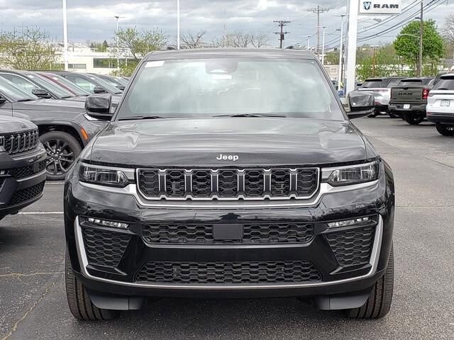 2026 Jeep Grand Cherokee in Bedford, OH 44146 - 18132522 5