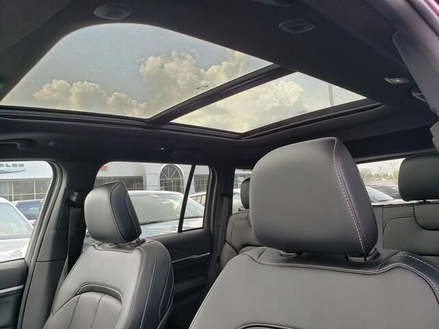 2026 Jeep Grand Cherokee in Bedford, OH 44146 - 18132526 7