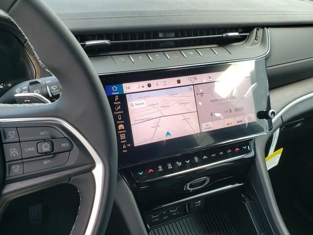 2026 Jeep Grand Cherokee in Bedford, OH 44146 - 18132526 11