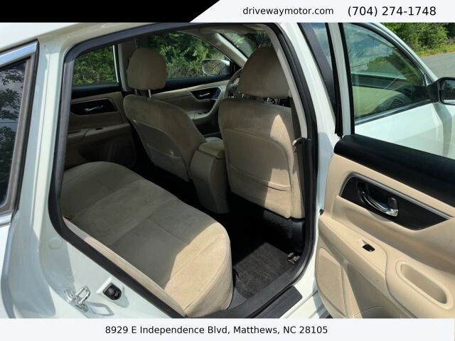 2015 Nissan Altima in Matthews, NC 28105 - 18132527 8