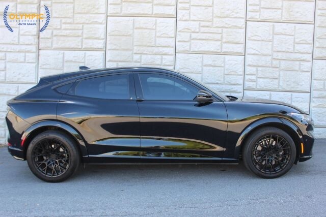 2021 Ford Mustang Mach-E in Decatur, GA 30032 - 18132528 10