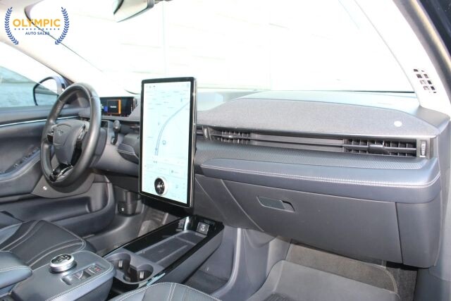 2021 Ford Mustang Mach-E in Decatur, GA 30032 - 18132528 17