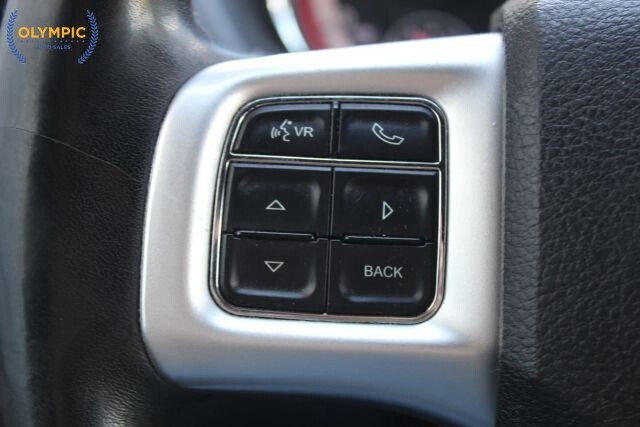 2018 Dodge Grand Caravan in Decatur, GA 30032 - 18132529 20