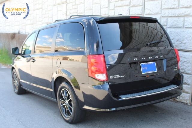 2018 Dodge Grand Caravan in Decatur, GA 30032 - 18132529 5