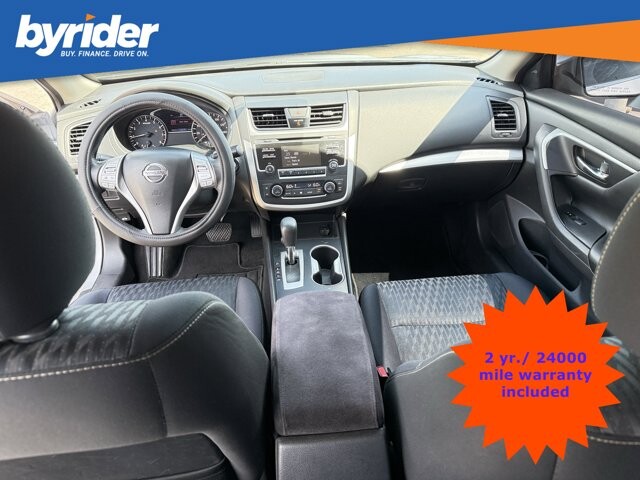 2017 Nissan Altima in Conway, AR 72032 - 18132535 7