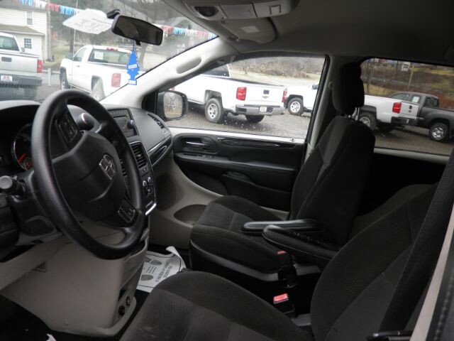 2017 Dodge Grand Caravan in Barton, MD 21521 - 18132539 2