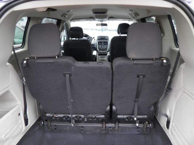 2017 Dodge Grand Caravan in Barton, MD 21521 - 18132539 5
