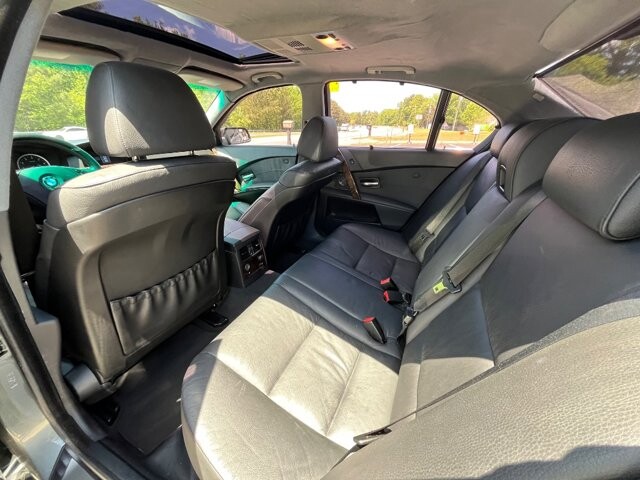 2006 BMW 530xi in Flowery Branch, GA 30542 - 18132546 10