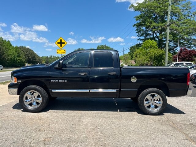 2005 Dodge Ram 1500 Truck in Flowery Branch, GA 30542 - 18132547 3