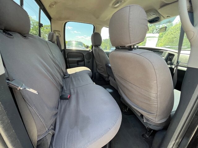 2005 Dodge Ram 1500 Truck in Flowery Branch, GA 30542 - 18132547 11